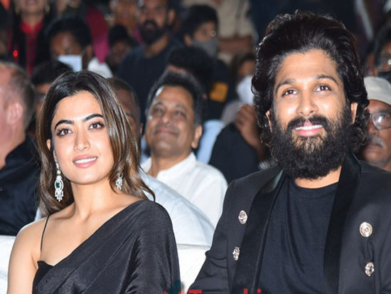 Pushpa Movie Pre Release Event-4